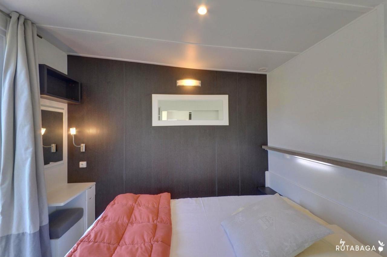 Camping-hotel De Plein Air Les 2 Bois Baratier
