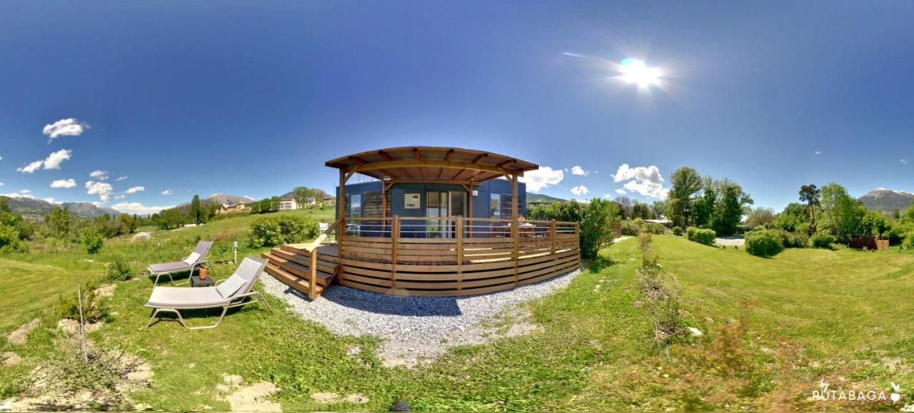 Camping-hotel De Plein Air Les 2 Bois Campsite Baratier