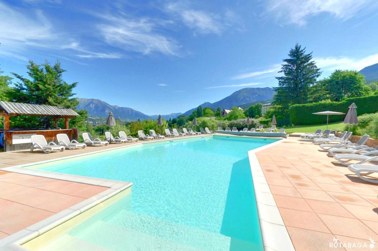 Camping-hotel De Plein Air Les 2 Bois 2*