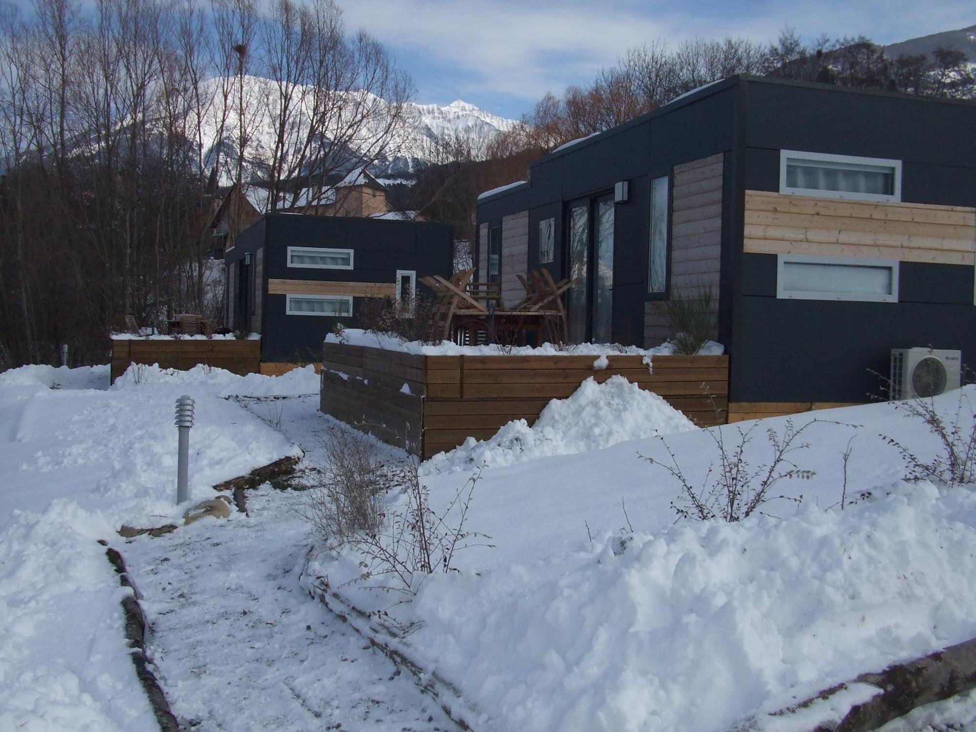 Campsite Camping-hotel De Plein Air Les 2 Bois Baratier