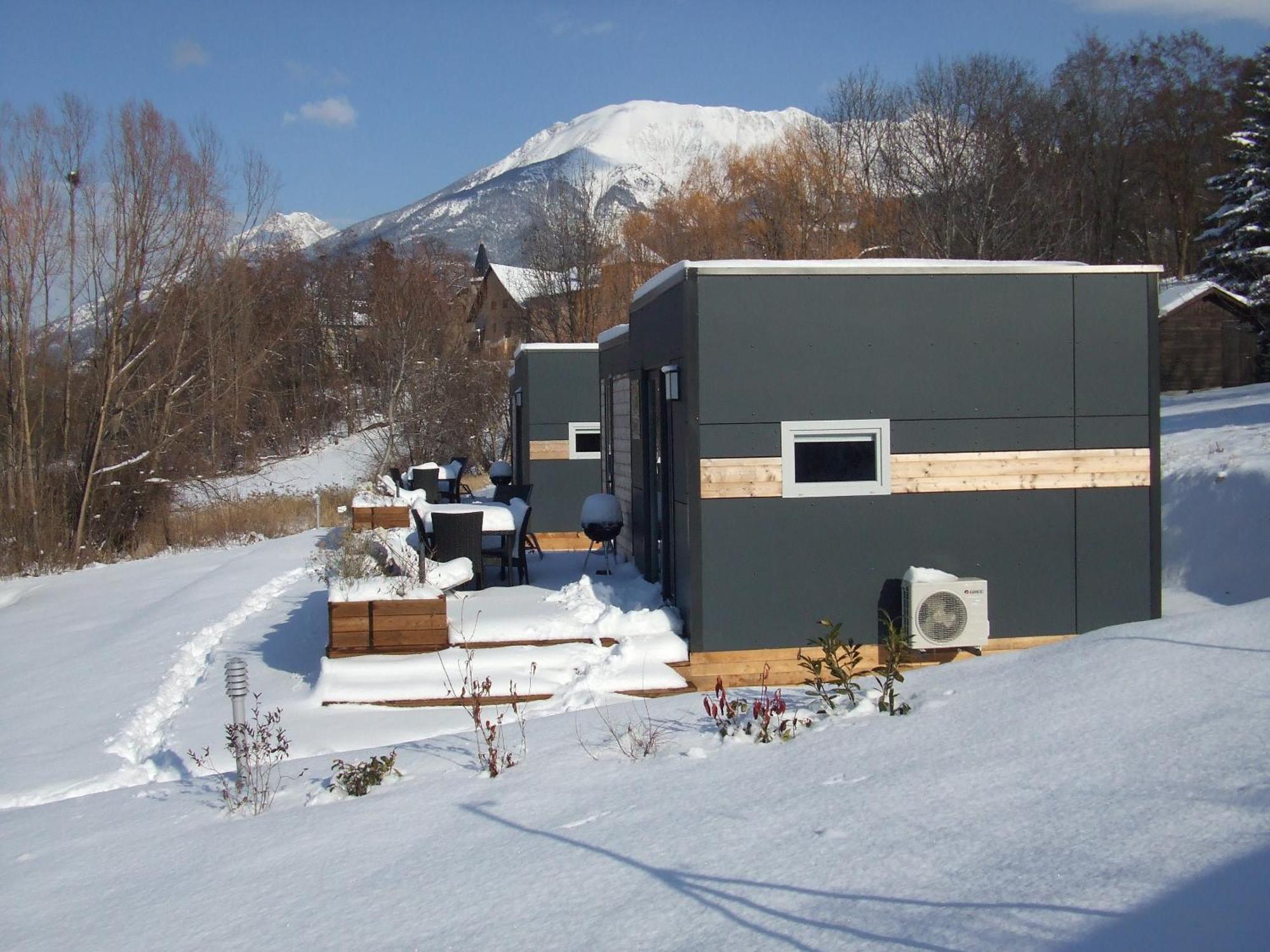 Camping-hotel De Plein Air Les 2 Bois Baratier