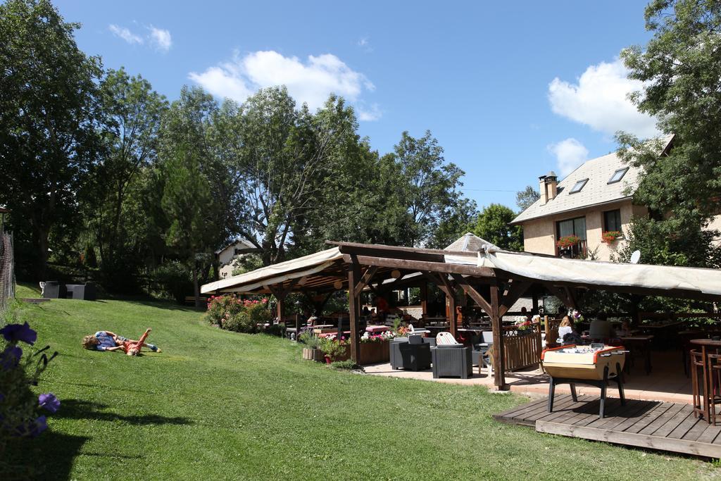 Camping-hotel De Plein Air Les 2 Bois Baratier